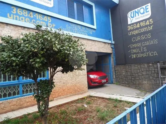 Imagem: Espaço de 274,40 M² Possuindo 3 Casas
