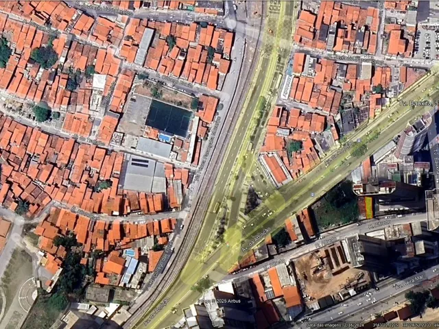 Imagem 3: TE 326) Terreno de 125m² próximo a Av. Beira Mar