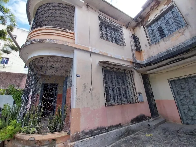 Imagem: Uma Casa Duplex Medindo 760,5M², Localizada