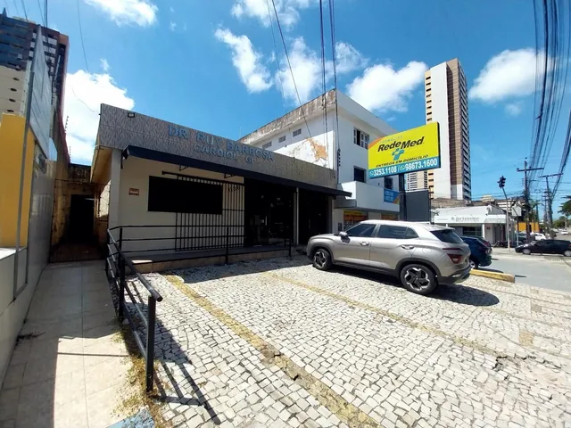 Imagem: PC2335) Prédio Comercial medindo 420,00m²