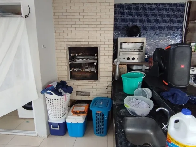 Imagem 4: CA9010) Uma Casa medindo 300m² com 05 suites localizada no De Lourdes