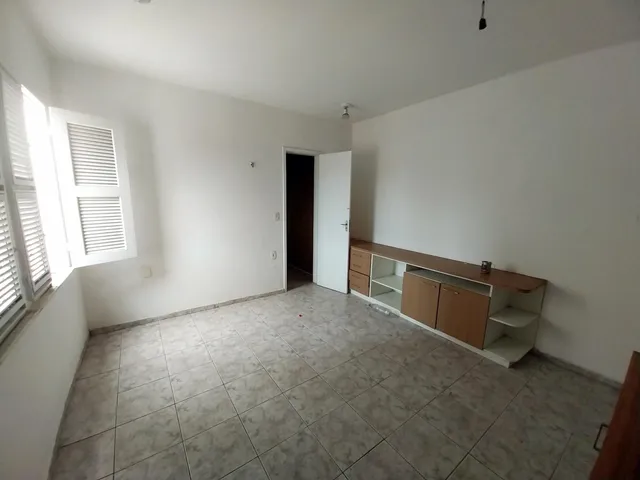 Imagem 10: CA8276) Uma Casa medindo 472,43m² localizada no Joaquim Távora