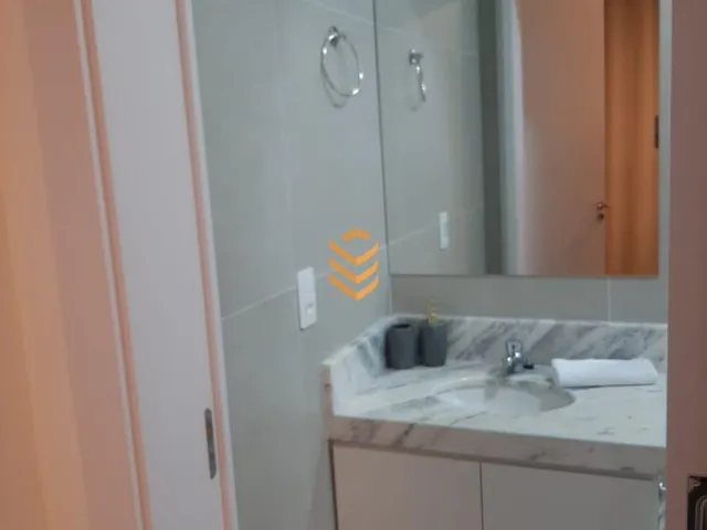 Imagem 2: Imóvel À Venda em Gramado: Apartamento Mobiliado com Água Quente e Espaço Gourmet