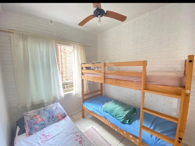 Imagem 1: Imperdível casa à venda em Imbé-RS, bairro Centro: 2 quartos, 2 suítes, 2 salas, 1