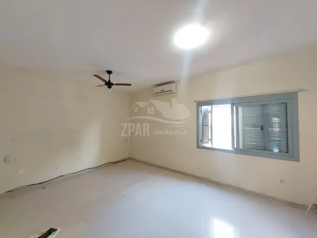 Imagem 15: Sobrado de 3 quartos com suíte e 2 salas em Aberta dos Morros, Porto Alegre-RS - Venda