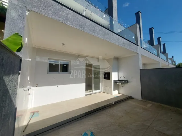 Imagem 15: Imperdível Casa em Condomínio na Hípica, Porto Alegre - 4 Quartos, 2 Suítes