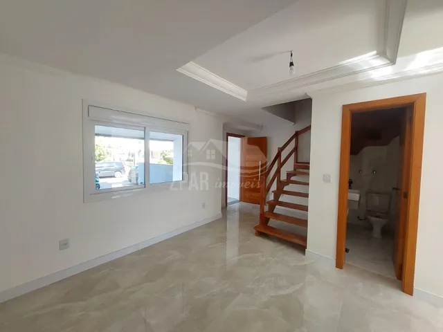 Imagem 12: Imperdível Casa em Condomínio com 4 Quartos e 2 Suítes na Hípica, Porto Alegre-RS