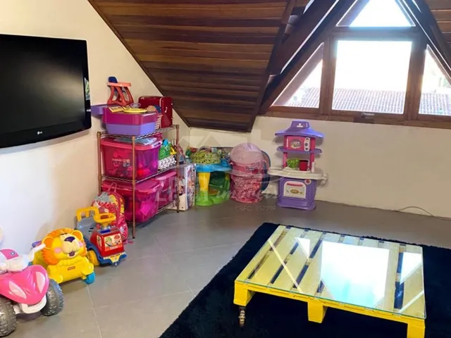 Imagem 12: Imperdível oportunidade de adquirir casa na Tristeza - Porto Alegre-RS: 3 quartos, 1