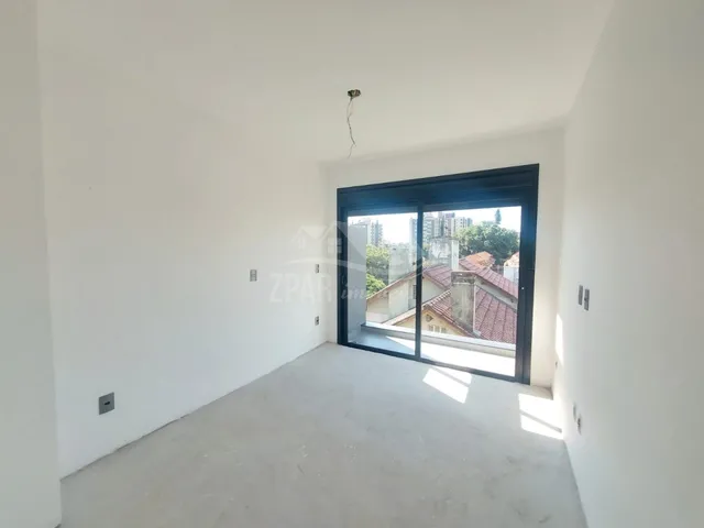 Imagem 3: Imperdível casa em condomínio na Tristeza: 3 quartos, 3 suítes, 2 salas, 5 banheiros