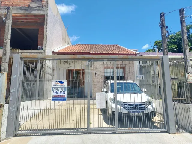 Imagem: Casa à venda em Porto Alegre-RS, bairro