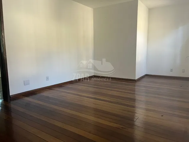 Imagem 9: Casa à venda em Porto Alegre-RS, bairro Cavalhada: 3 dormitórios, 1 suíte, 2 salas, 3