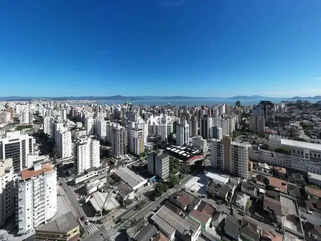 Imagem 2: Apartamento 3 Dormitórios, em Construção, no Centro de Florianópolis
