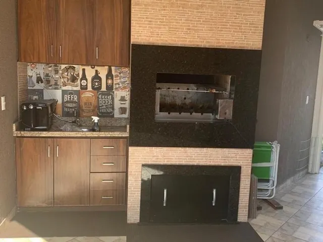Imagem 3: Casa à venda no Parque da Matriz, Cachoeirinha-RS: 3 quartos, 1 suíte, 2 salas, 3