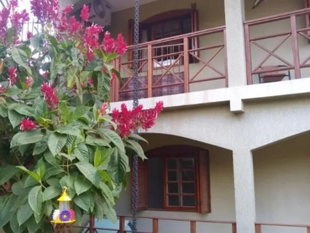 Imagem: Casa de luxo à venda em Porto Alegre-RS