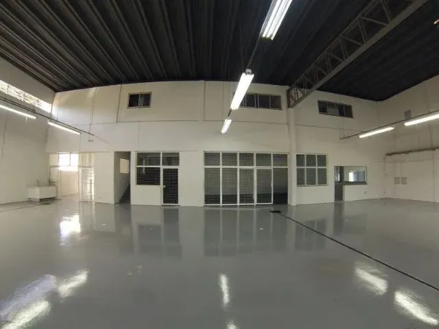 Imagem 3: Alugo Imóvel Comercial com 1.500M² em Maringá-Pr
