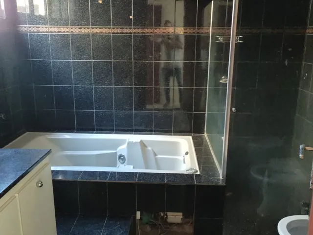 Imagem 6: 4 Dormitórios, 1 Suítes, 1 Vaga na Garagem, 170M² de Área Construída
