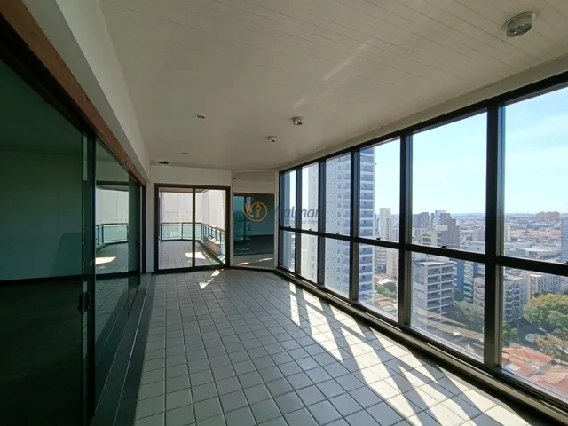 Imagem 3: Imperdível: Apartamento de luxo no Cambuí, Campinas-SP, com 4 quartos, 4 suítes e