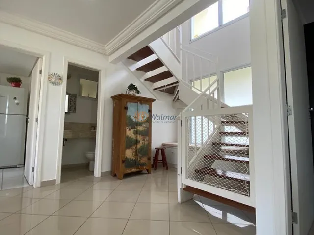 Imagem 1: Imperdível oportunidade: Casa de luxo com 4 quartos e 4 suítes em condomínio na