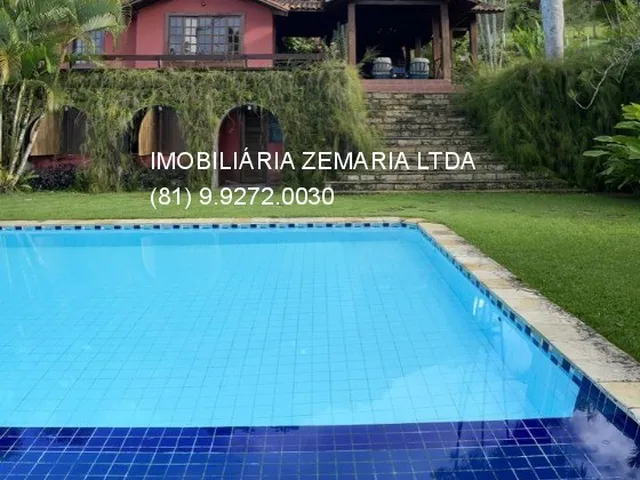Imagem: A fazenda possui 5 Dormitórios, 2 Suítes, 27.000m² de