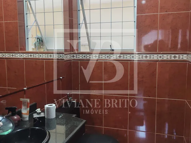 Imagem 11: Casa de três dormitórios, sendo um com suíte, no Centro de Betim/MG