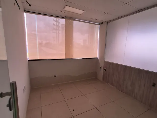 Imagem 2: SALA COMERCIAL em BELÉM - PA, MARCO