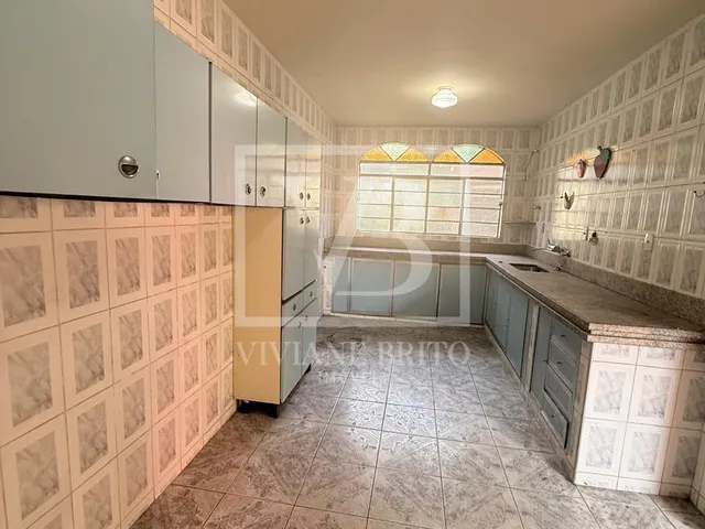 Imagem 3: Casa com 6 quartos à venda no Jardim Central