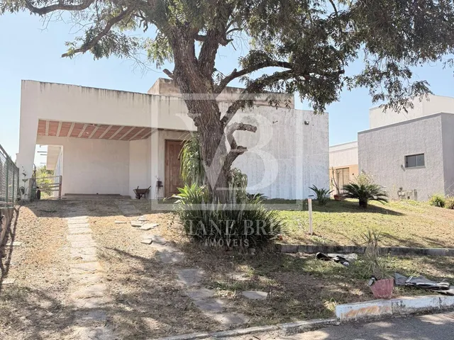 Imagem: Casa à venda com 3 suítes no Condomínio