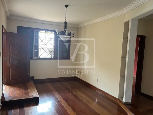 Imagem 2: Casa disponível para Venda e Locação, Bairro Filadélfia. 4 Quartos, 5 Banheiros, 05