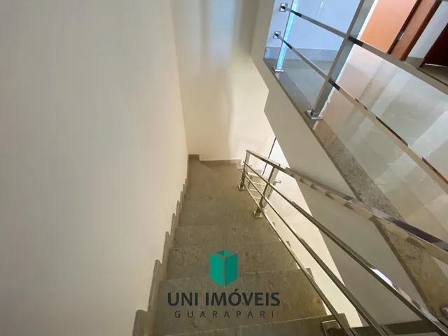 Imagem 15: Casa Duplex À Venda na Praia do Morro, Guarapari-Es: 3 Quartos, Suíte, Sala, 2 Vagas - Visite Hoje!