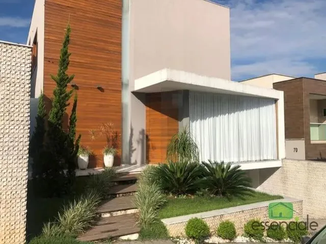 Imagem: Casa de Condomínio com 3 Dormitórios À