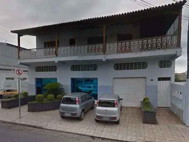 Imagem: Casa com 3 Dormitórios À Venda em Contagem