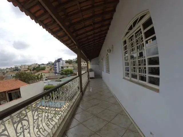 Imagem 11: Casa com 3 Dormitórios À Venda em Contagem