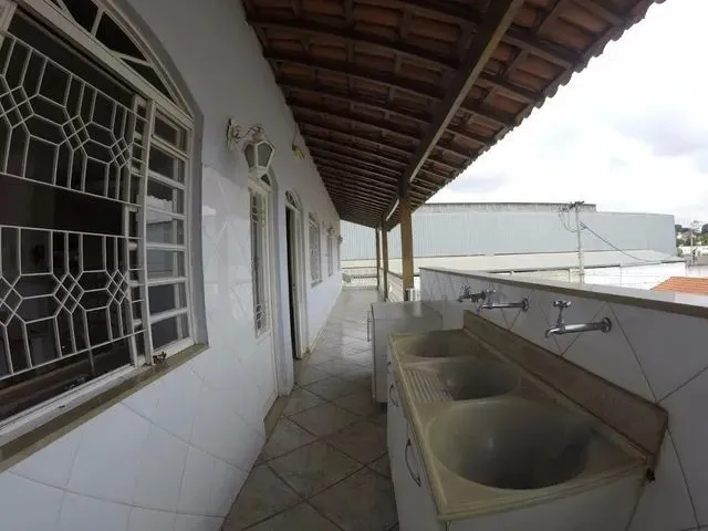 Imagem 15: Casa com 3 Dormitórios À Venda em Contagem