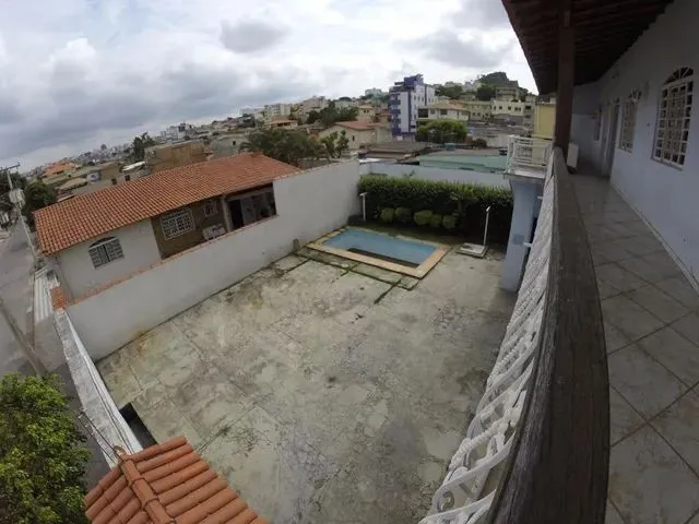 Imagem 5: Casa com 3 Dormitórios À Venda em Contagem