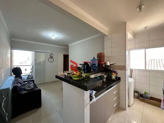 Imagem: Apartamento com 2 Dormitórios À Venda