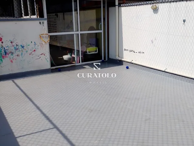 Imagem: O apartamento possui 2 Dormitórios, 1 Banheiro, 1 Vaga na