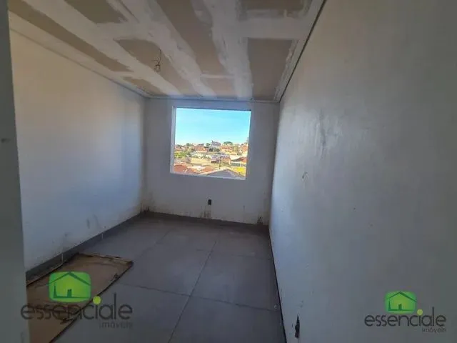Imagem 5: Casa com 3 Dormitórios À Venda em Contagem