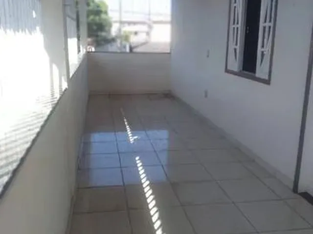 Imagem 4: Casa com 6 Dormitórios À Venda, 280 M² por R$ 600.000,00 - Feu Rosa - Serra/Es