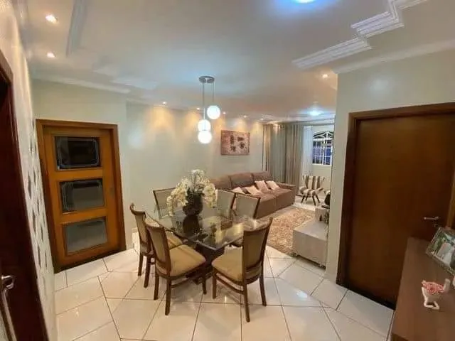 Imagem 2: Casa Vicente Pires Rua 8 com 3 Quartos