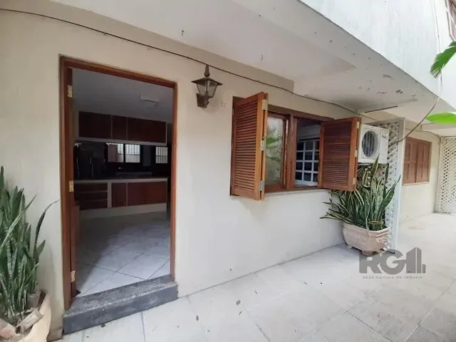 Imagem 1: Porto Alegre - Casa de Condomínio - Sarandi