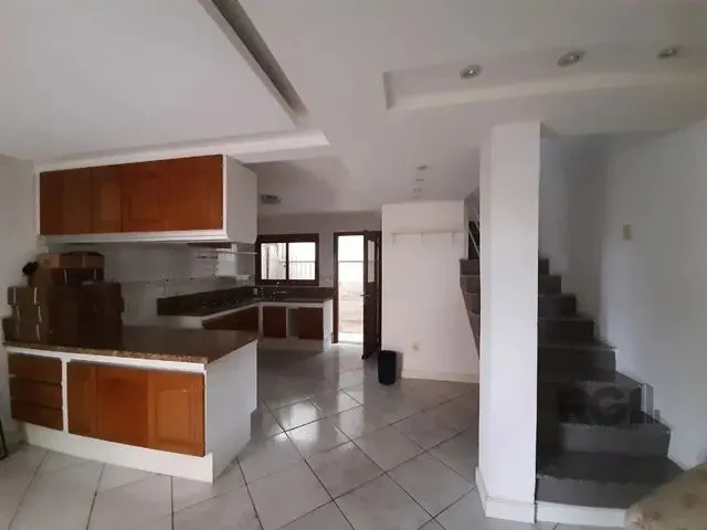 Imagem 3: Porto Alegre - Casa de Condomínio - Sarandi