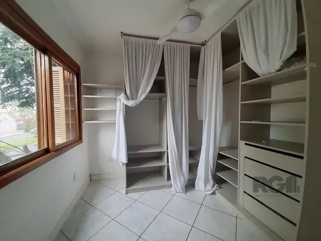 Imagem 8: Porto Alegre - Casa de Condomínio - Sarandi