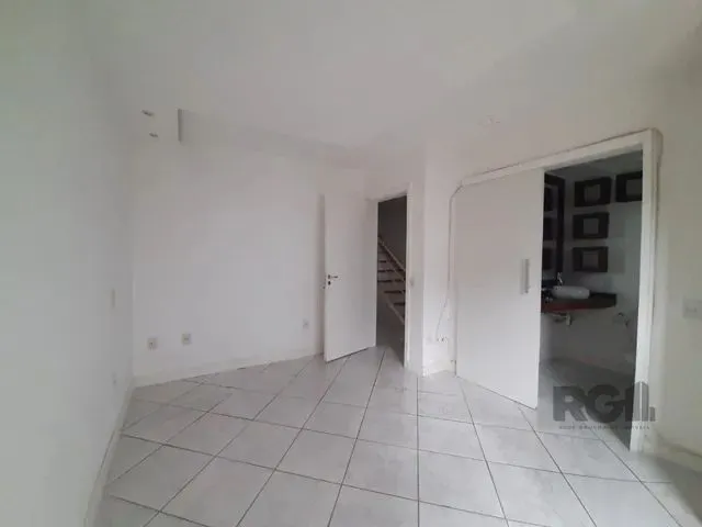 Imagem 13: Porto Alegre - Casa de Condomínio - Sarandi