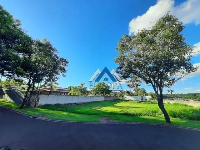 Imagem: Terreno À Venda, 1728 M² por R$ 650.000,00