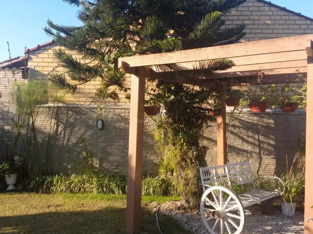 Imagem 2: Casa em amplo terreno no B. São João