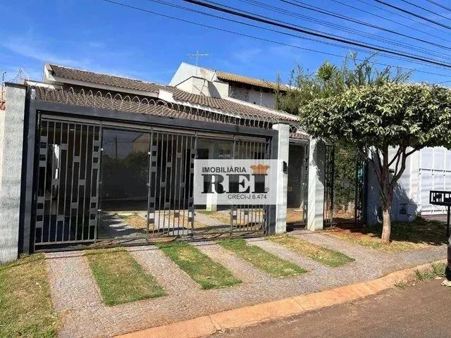 Imagem: Casa com 3 Dormitórios À Venda, 183 M²