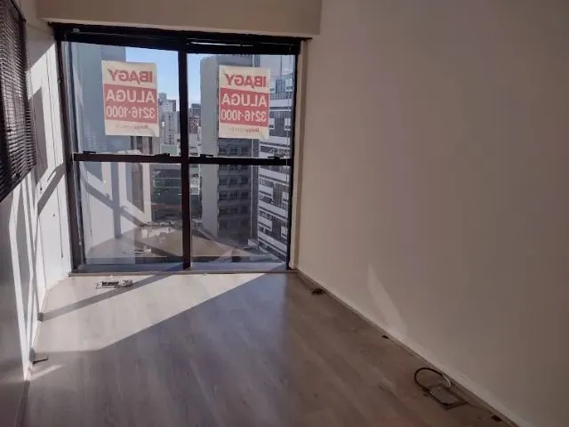 Imagem 2: Ótima - Sala no Centro de Floripa