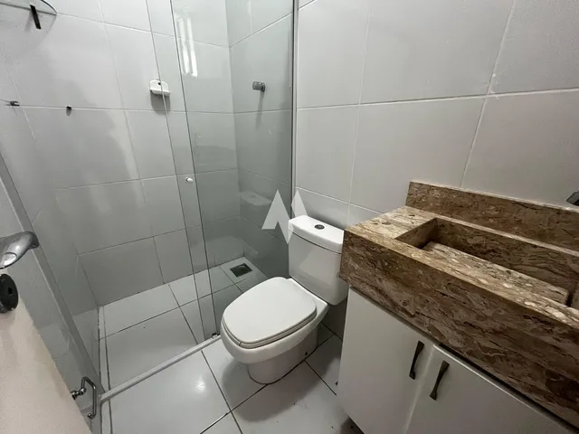 Imagem 14: Sobrado para locação com edícula e garagem ampla no Embaré em Santos - SP