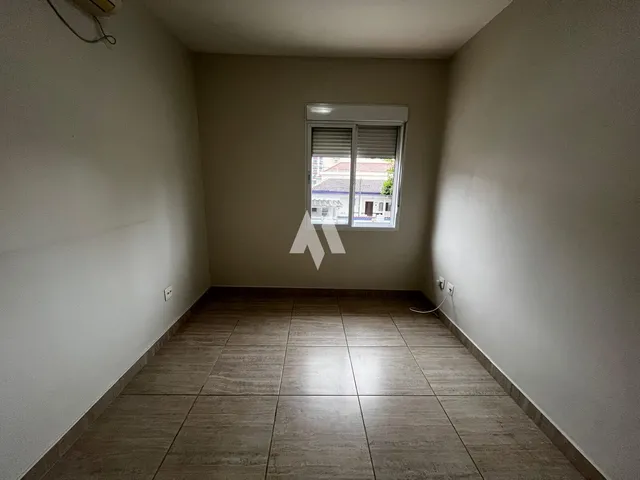 Imagem 15: Sobrado para locação com edícula e garagem ampla no Embaré em Santos - SP