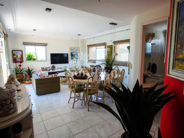 Imagem: Apartamento à Venda 3 suítes - 196 m²